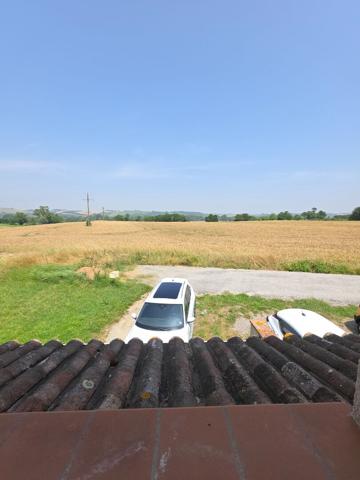 Maison mitoyenne T4 avec garage et jardin