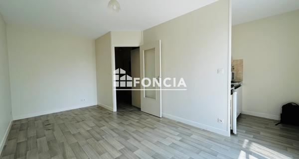 À vendre Studio 26.37 m² - Poitiers 86000