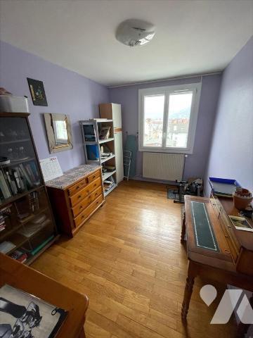 EXCLUSIVITE 3 pièces + cuisine de 68 m²