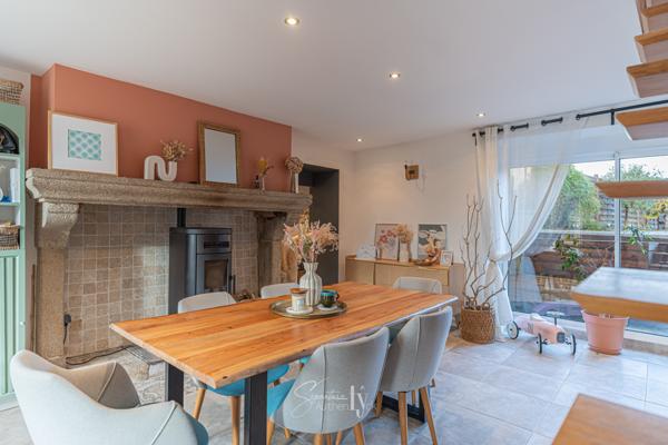 Maison 6 pièces - 160 m² Exclusivité efficity