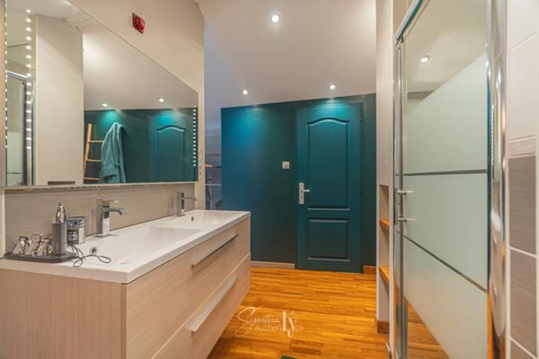 Maison 6 pièces - 160 m² Exclusivité efficity