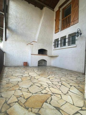 Maison à louer    5 pièces • 97 m2 Aire-sur-l'Adour