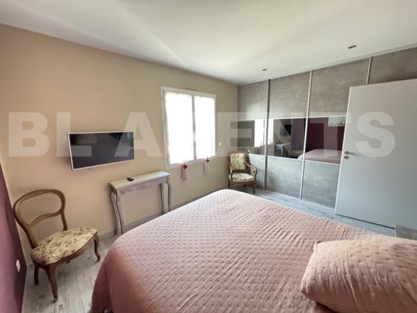 Plain pied Construction 2012 DPE B Terrain 528 m² domotique 