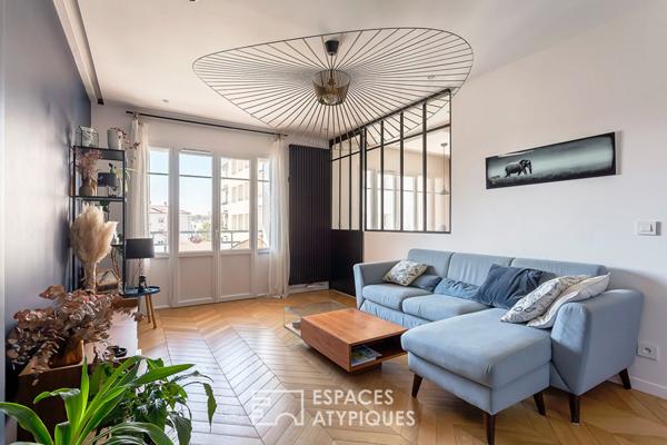 Appartement rénové par architecte avec balcon et vue dégagée