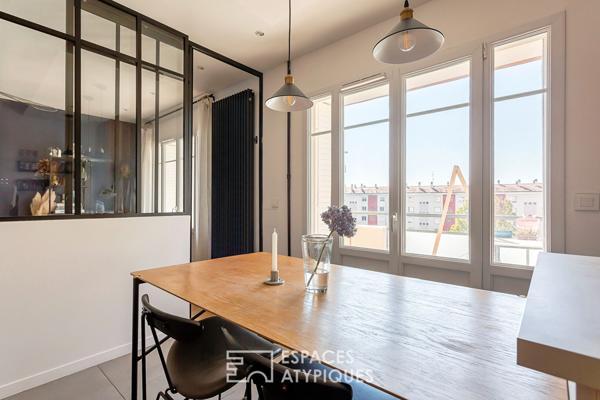 Appartement rénové par architecte avec balcon et vue dégagée