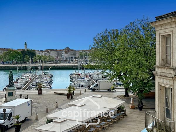 Appartement 2 pièces de 34 m² avec vue sur le Vieux Port – La Rochelle