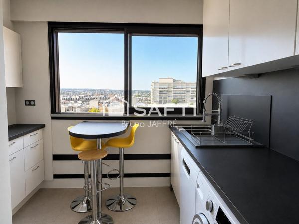 Paris 15 - 106 m²- 4 CH, terrasse 15 m², accès handicapé, cave et parking