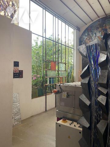 COMMUNE de THIVARS, proche accès de l'Autoroute , (1heure de PARIS).

Ancien Atelier d'Artist...