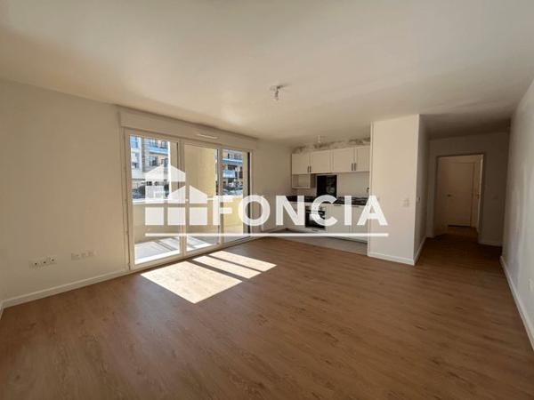 Location Appartement 3 pièces 64.13 m² - 51 RUE DE GEORGES CHARPAK Bezannes 51430