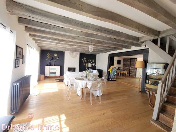 Maison à vendre 8 pièces de 262 m²