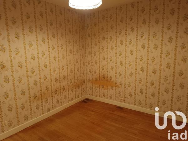 Maison 5 pièces de 127 m² à Marmanhac (15250)