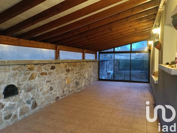 Maison 5 pièces de 127 m² à Marmanhac (15250)