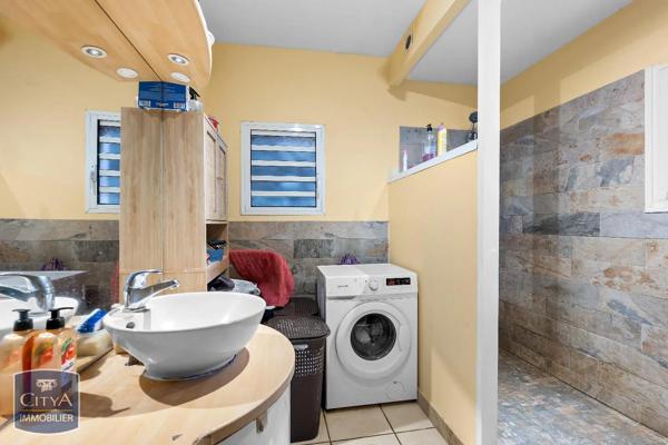 Maison à vendre 5 pièces 107m² Saint-Paul (97411)