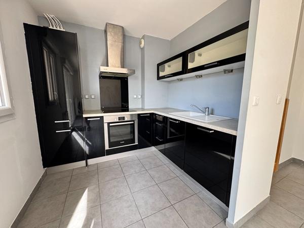 Maison familiale 3 chambres avec jardin et garage à louer à Orléans, secteur Barrière Saint-Marc