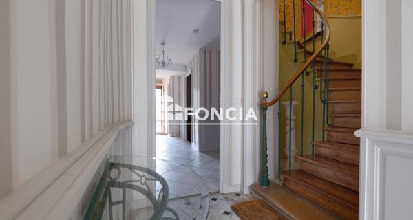 À vendre Maison 7 pièces 166 m² - Maincy 77950
