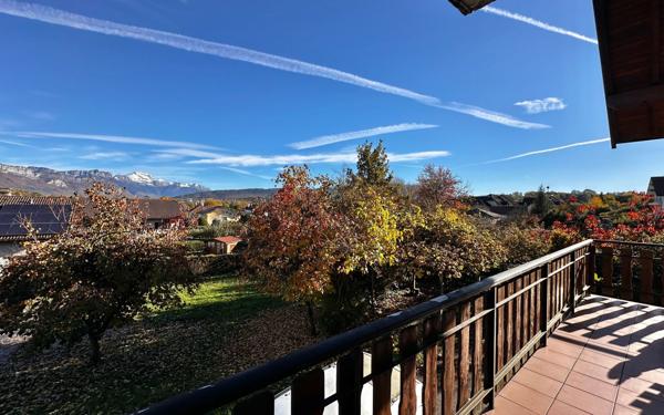 Maison à vendre    9 pièces •  Poisy