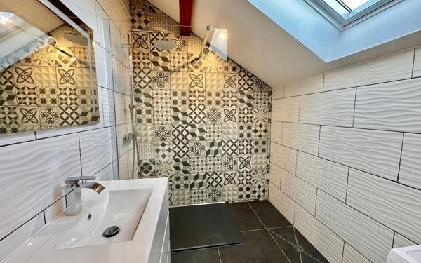 Maison à vendre    9 pièces •  Poisy