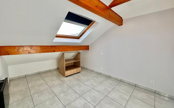 Maison à vendre    9 pièces •  Poisy