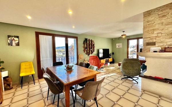 Maison à vendre    9 pièces •  Poisy