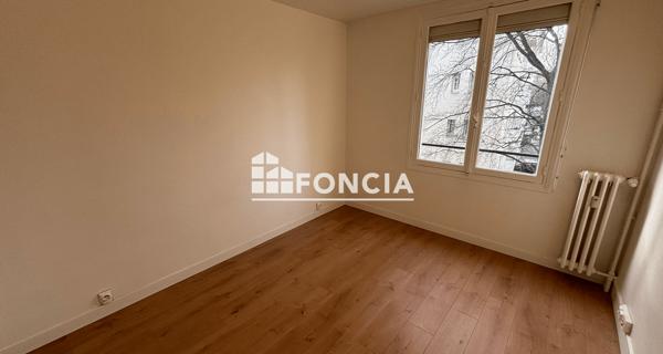 Location Appartement 4 pièces 79.71 m² - Bourg-la-reine 92340
