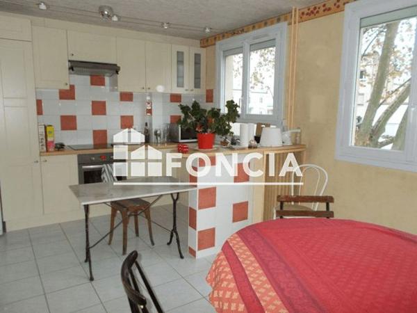 Location Appartement 4 pièces 79.71 m² - 2 BD DU MARECHAL JOFFRE Bourg La Reine 92340