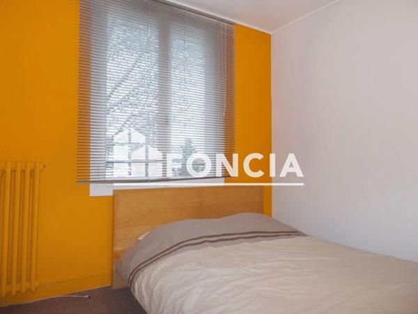 Location Appartement 4 pièces 79.71 m² - 2 BD DU MARECHAL JOFFRE Bourg La Reine 92340