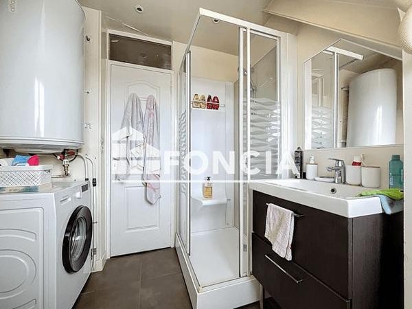 À vendre Studio 32.43 m² - Caen 14000