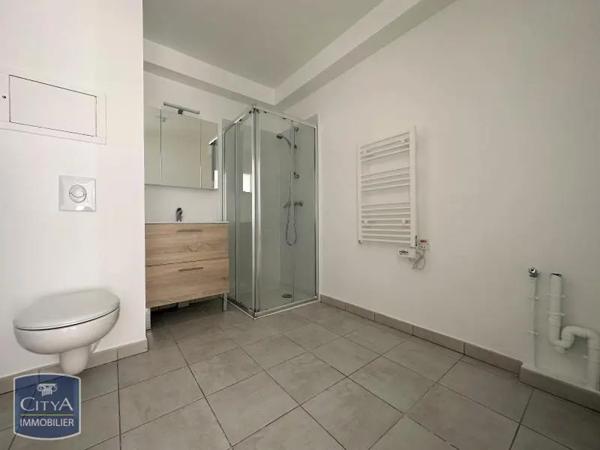 Appartement à louer 2 pièces 39.3m² Avignon (84140)