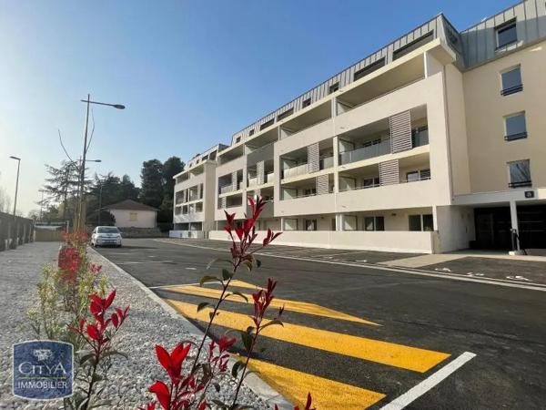Appartement à louer 2 pièces 39.3m² Avignon (84140)