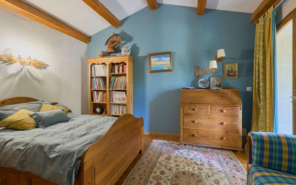 Maison à vendre    6 pièces •  Saint-Michel-l'Observatoire