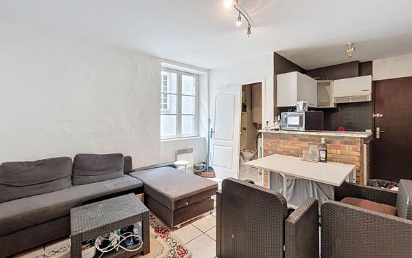 Appartement à vendre    2 pièces • 32 m2 Bayonne