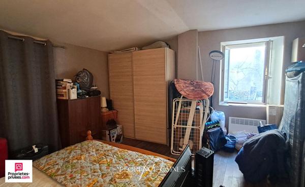 Maison de ville  à rénover - 3 chambres - Cour intérieure  Conques-sur-Orbiel 89m2