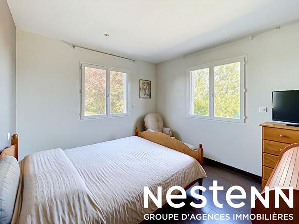 À vendre - Maison de plain-pied avec garage et terrain - Mâcon (71000)