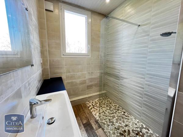 Location maison 6 pièces de 105.5m²