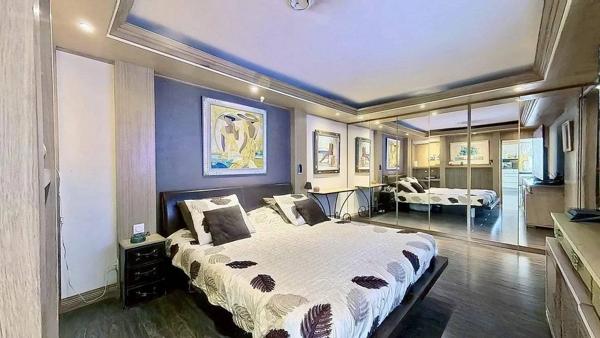 A VENDRE LA GAUDE - MAISON INDIVIDUELLE 202 m² - TERRAIN 4000M2 - PISCINE - VUE DÉGAGÉE - STATIONNEMENTS