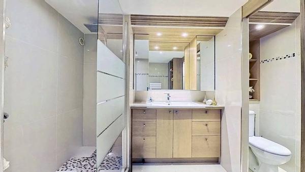 A VENDRE LA GAUDE - MAISON INDIVIDUELLE 202 m² - TERRAIN 4000M2 - PISCINE - VUE DÉGAGÉE - STATIONNEMENTS