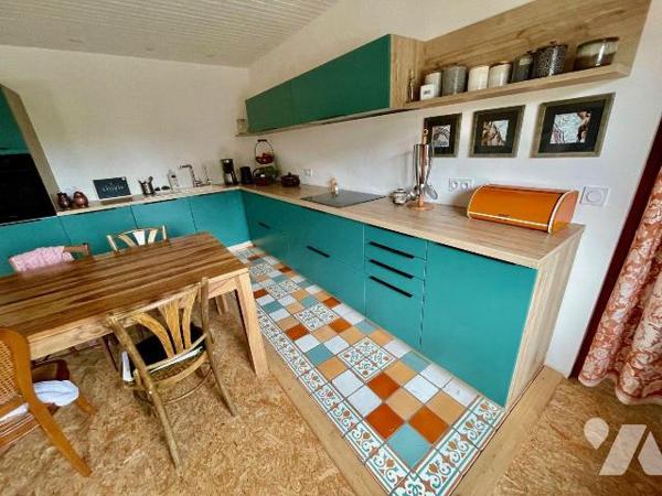 Maison à Vendre à Plouguiel (22220) en Côtes-d'Armor (22)

Cette maison est située à Plouguie...