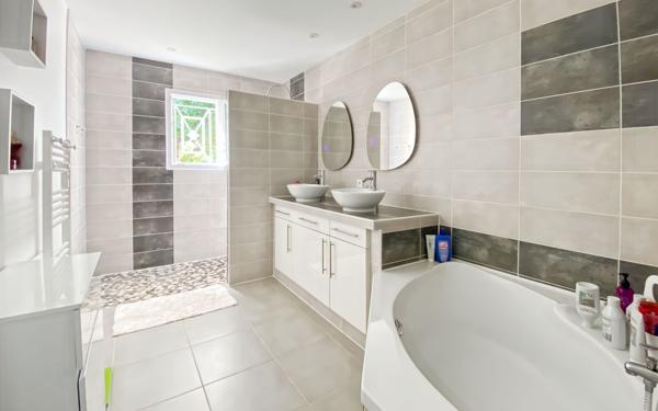 Maison à vendre    5 pièces • 112 m2 Montauban