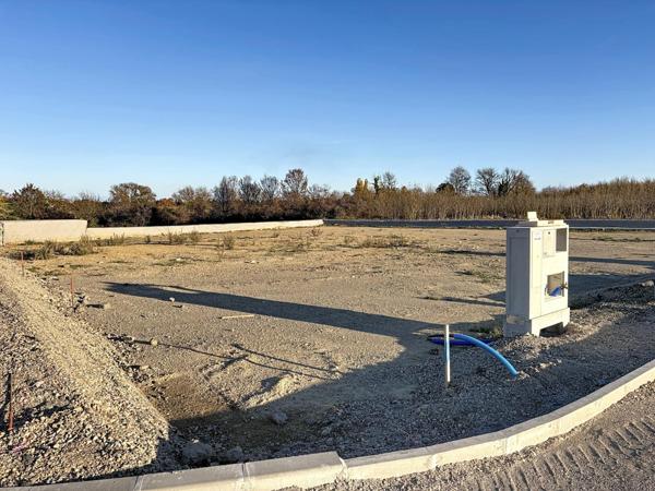 terrain à bâtir à Mauguio de 375 m²