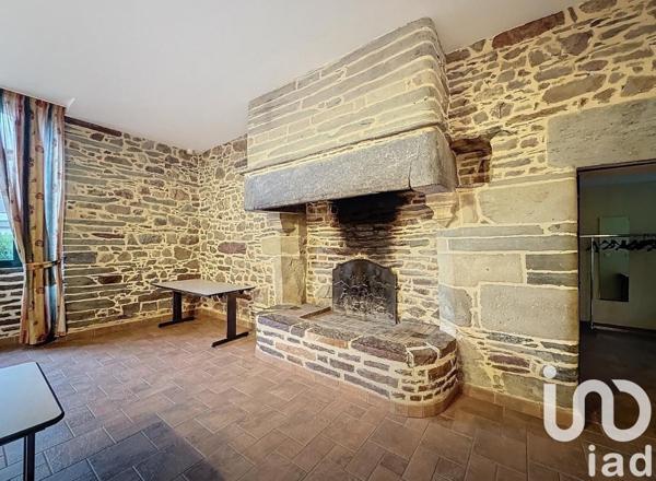 Maison à vendre 15 pièces 340 m² Comblessac