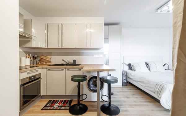 Appartement à vendre    1 pièce •  Nice