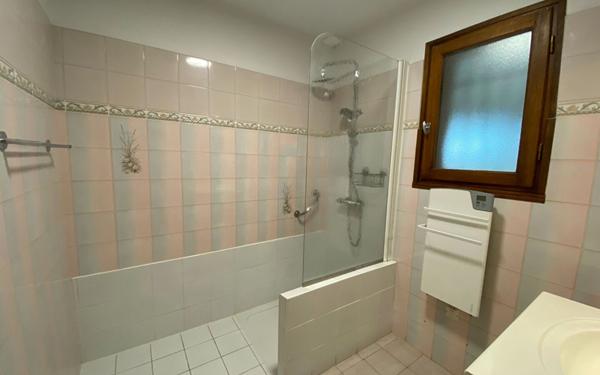 Maison à louer    4 pièces •  Caussade