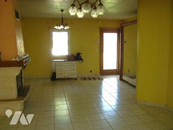 Maison 3 pièces à vendre à SAINT-THURIAU (56300) - Morbihan (56)

À vendre, charmante maison ...