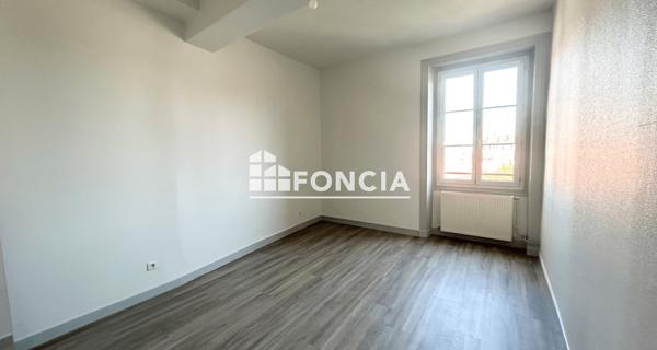 Location Appartement 3 pièces 76.49 m² - Roanne 42300