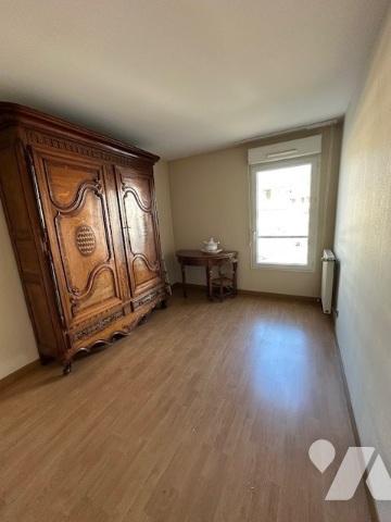 NANCY Croix de Bourgogne Appartement avec terrasse!