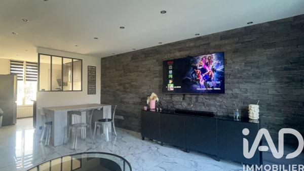 Maison à vendre 5 pièces 74 m² Saint-Brice-sous-Forêt