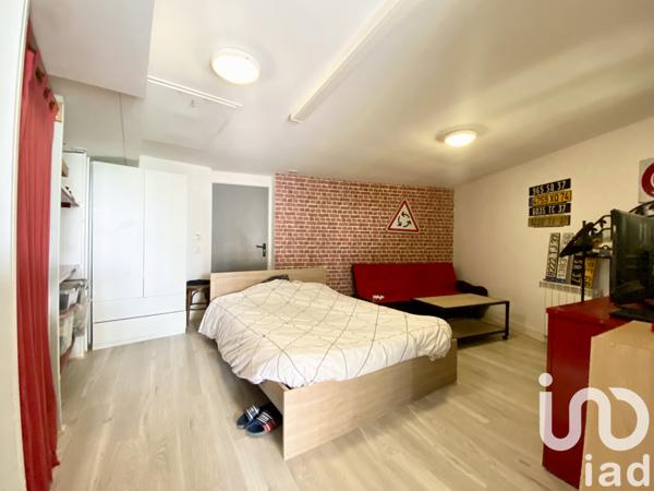 House for sale 4 rooms 132 m² Luynes