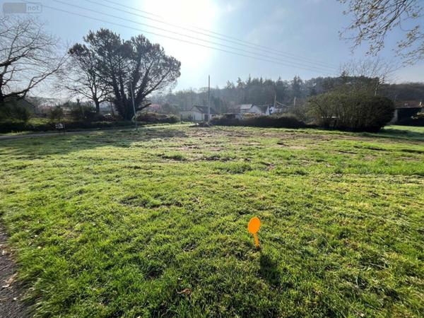 Terrain à Batir à vendre à Guipry en Ille-et-Vilaine (35480), ref : ML/197