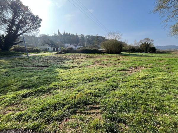 Terrain à Batir à vendre à Guipry en Ille-et-Vilaine (35480), ref : ML/197