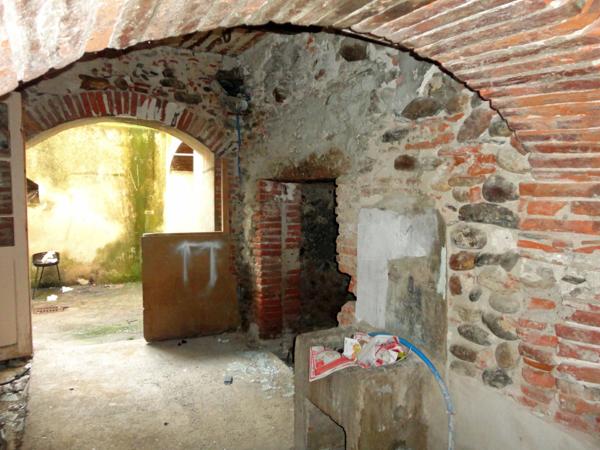 Dpt Pyrénées Orientales (66), à vendre proche LE SOLER maison P11 de 178 m² répartie en 2 appartements et garage